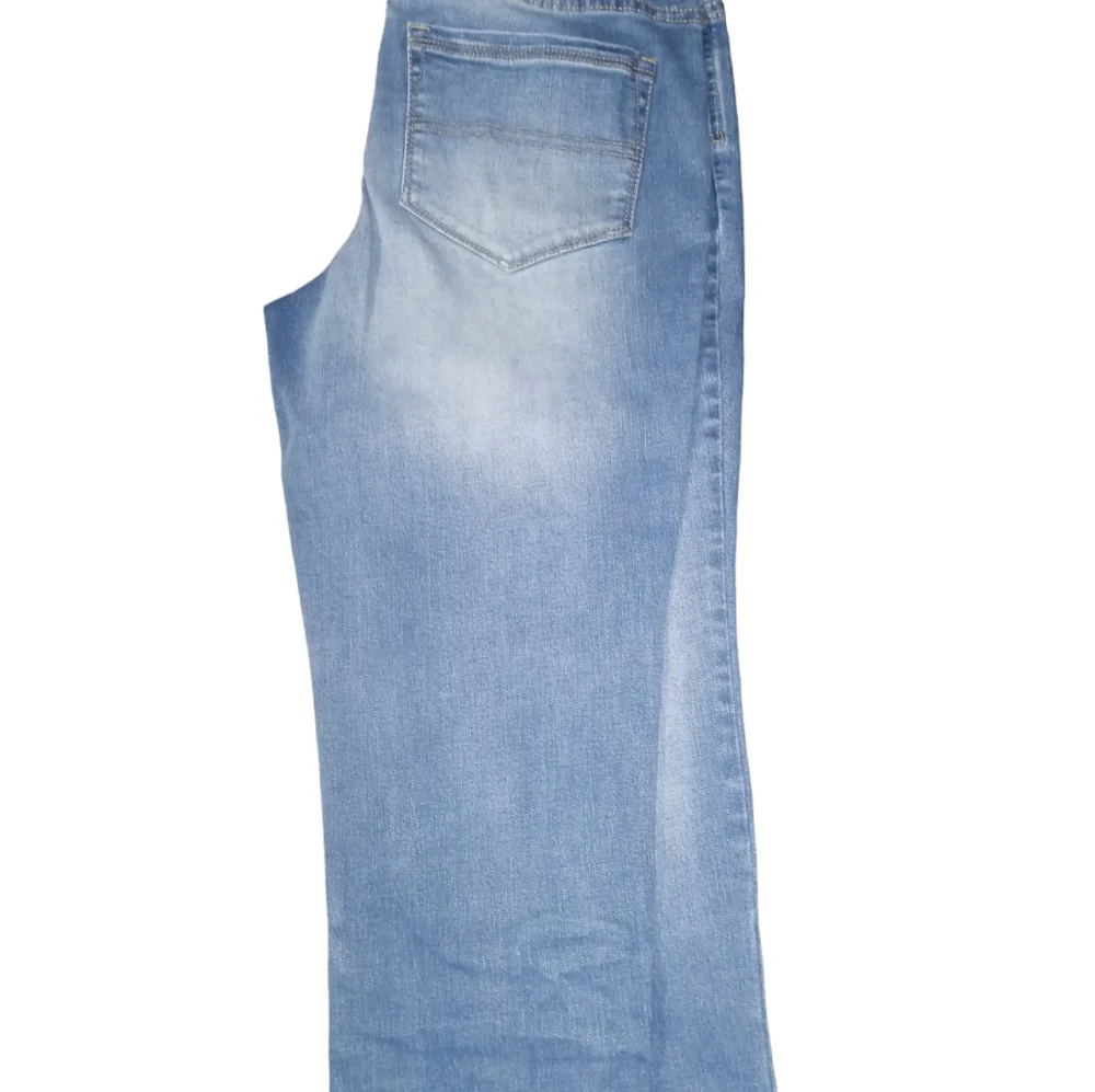 Capris - Picture 3 of 3